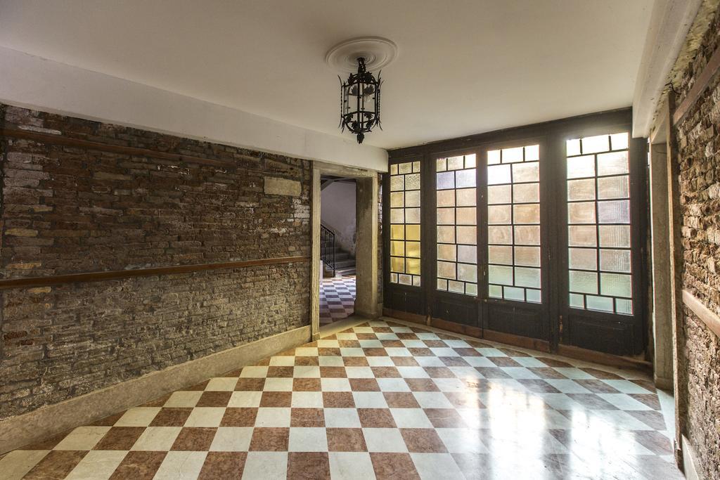 Rialto Design Boutique Apartment R&R Венеция Екстериор снимка