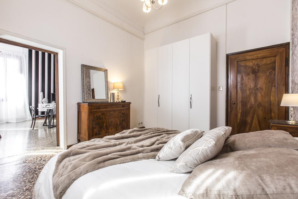 Rialto Design Boutique Apartment R&R Венеция Екстериор снимка