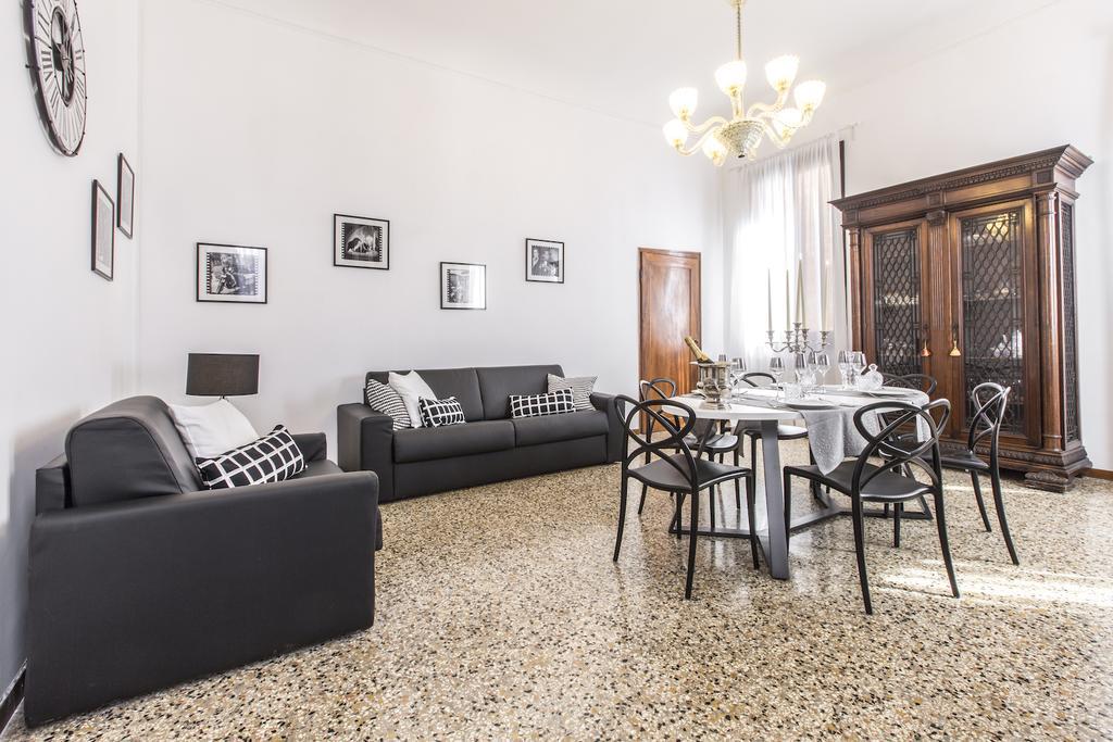 Rialto Design Boutique Apartment R&R Венеция Екстериор снимка