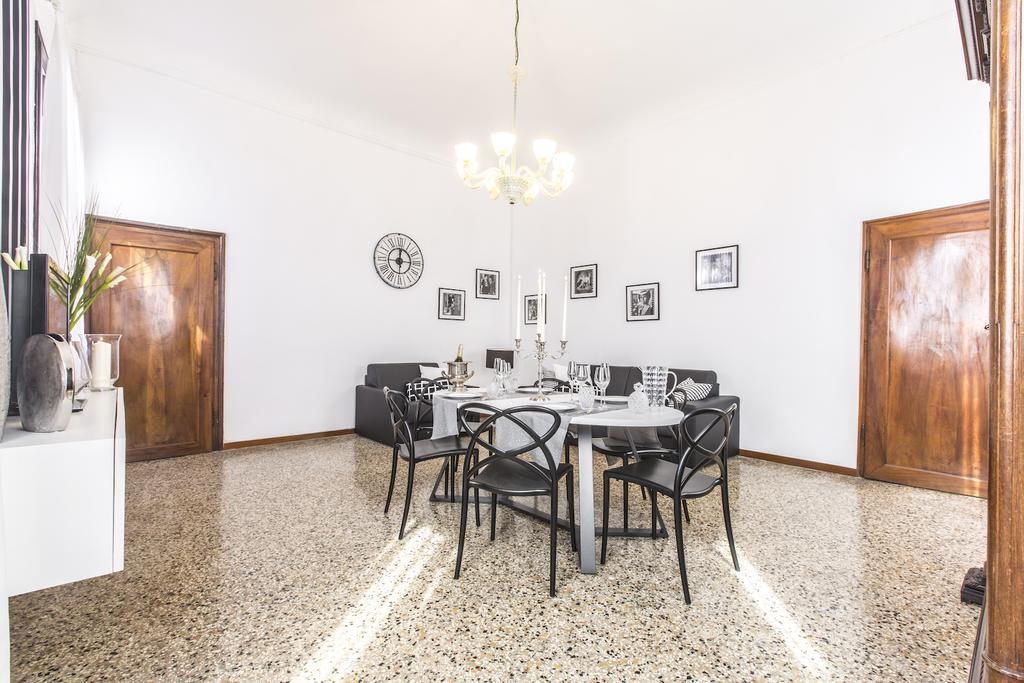 Rialto Design Boutique Apartment R&R Венеция Екстериор снимка
